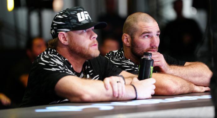 Paz selada! Treinador garante presença no corner de Sean Strickland no UFC Houston