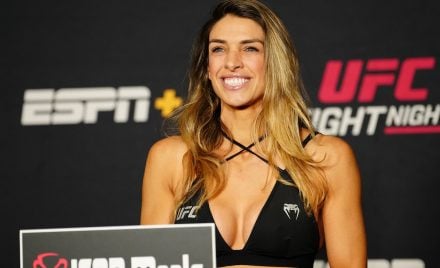 Mackenzie Dern na pesagem do UFC Vegas 101