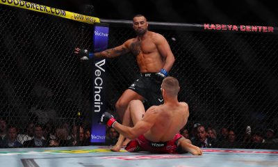 Carlos Ulberg e Jiri Prochazka durante duelo no UFC 327